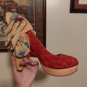 Irregular Choice size 9 floral heel